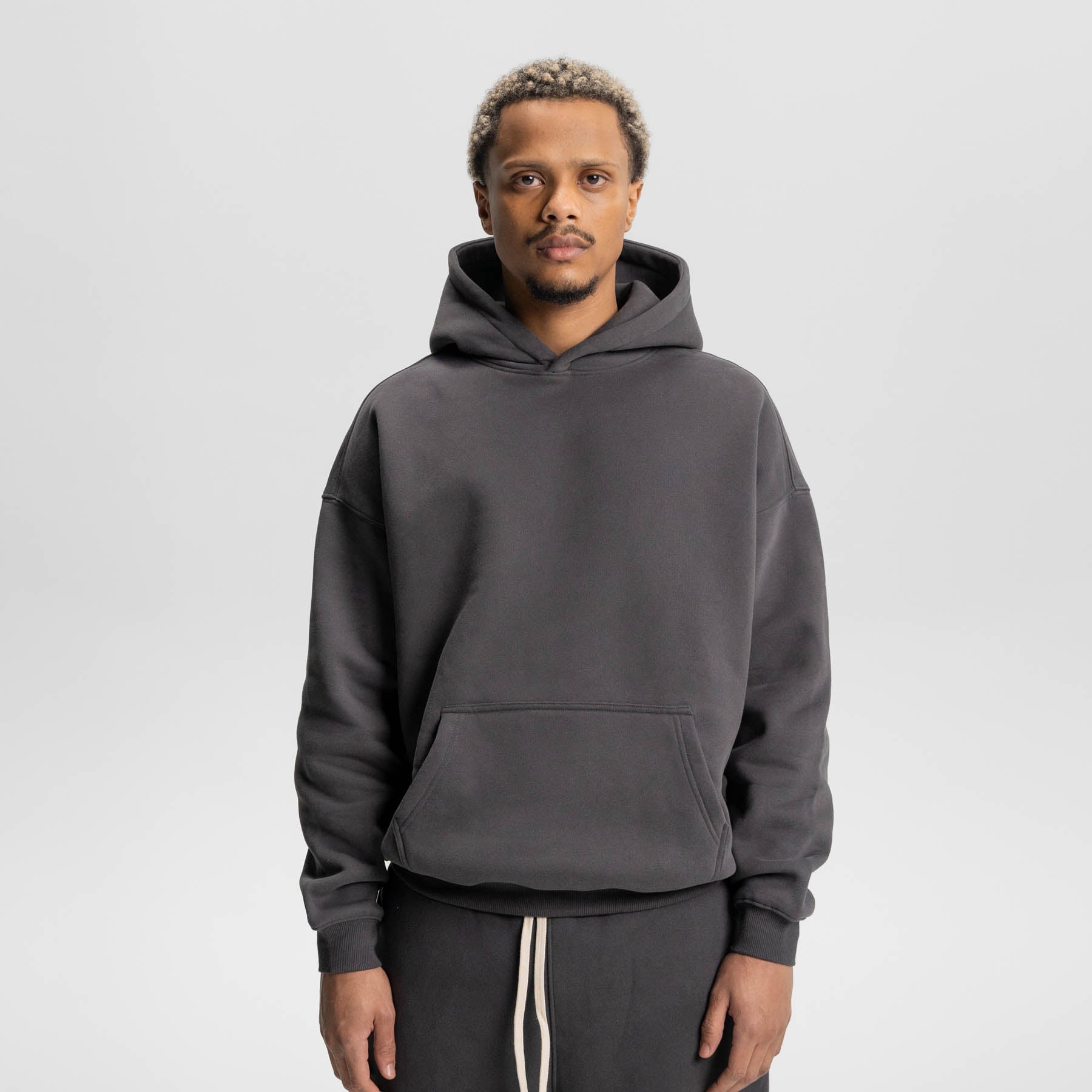 Relaxed Soft Hoodie 350 GSM løs pasform med drop shoulder