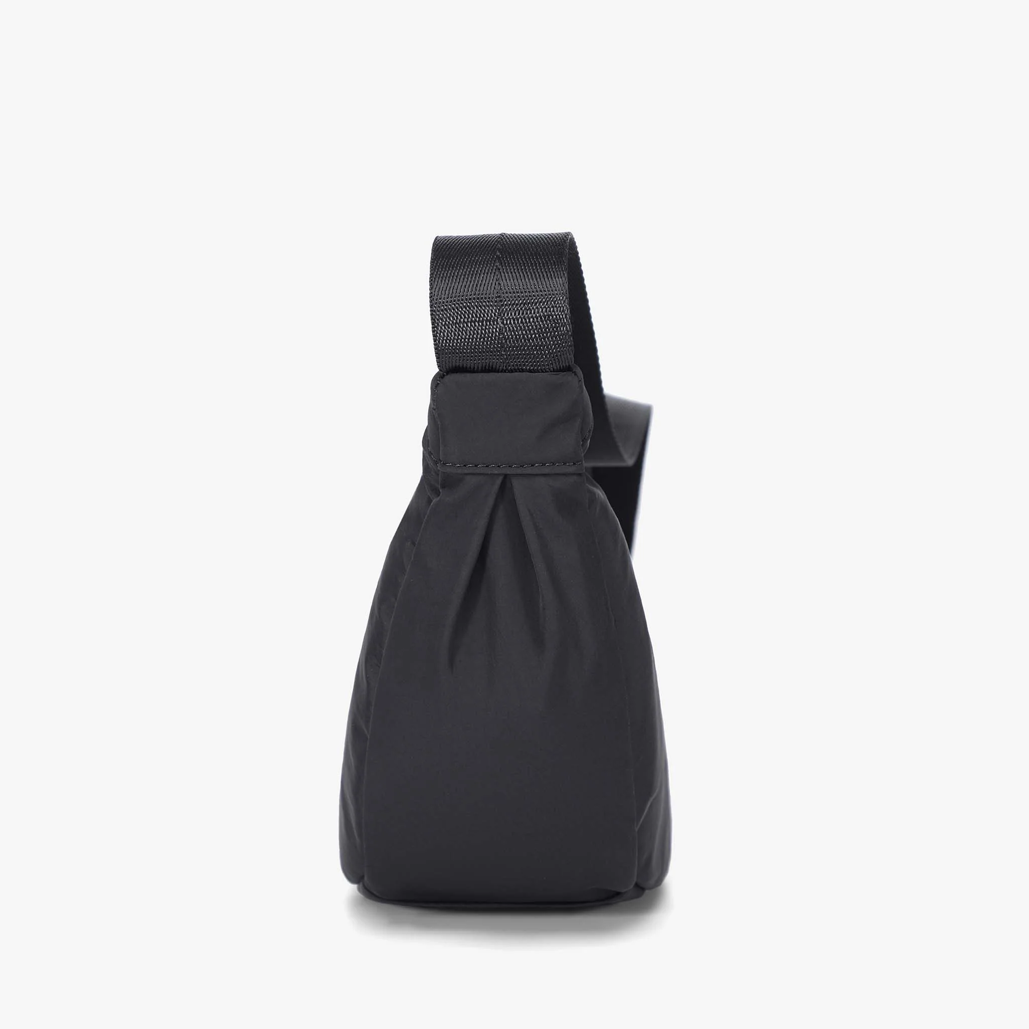 CG Crescent slingväska crossbody med dolda säkerhetsfunktioner
