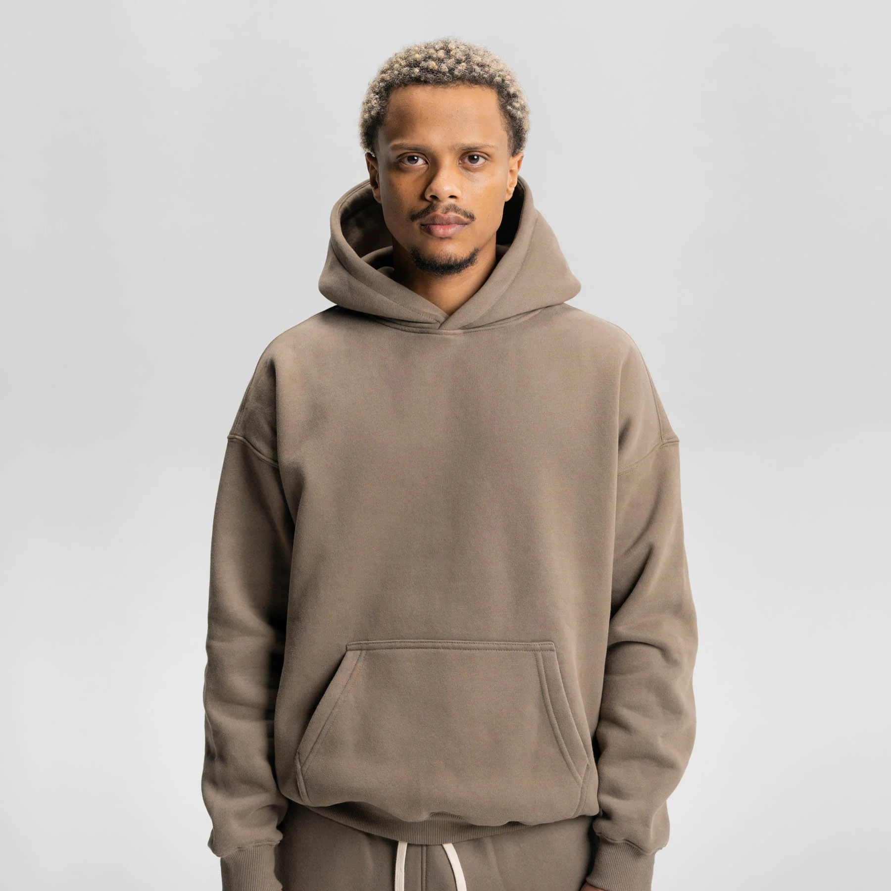 Relaxed Soft Hoodie 350 GSM løs pasform med drop shoulder