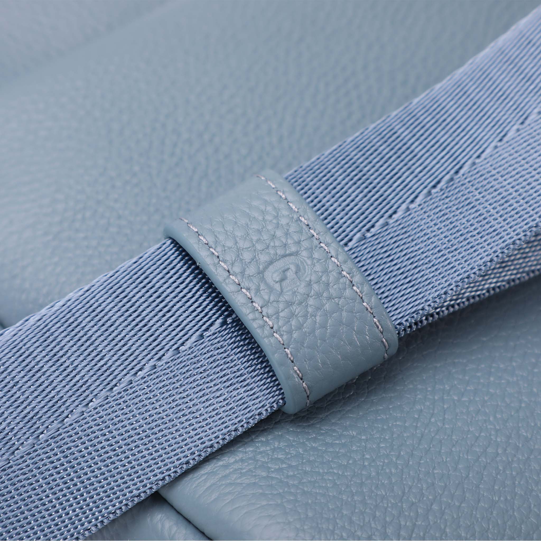Travel Sling Bag 2.0 læder crossbody med tyverisikring
