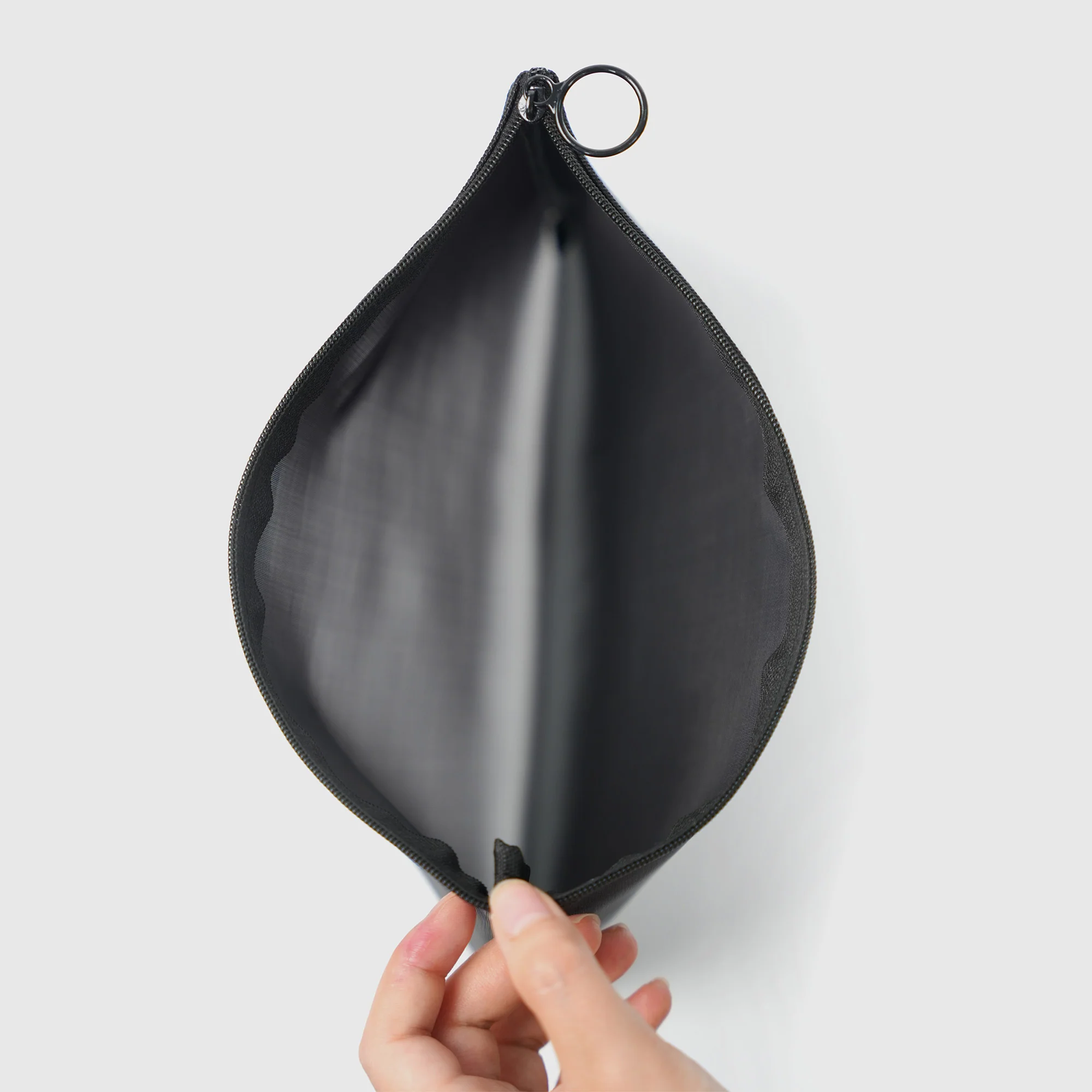 Travel Pouch Set in Three Sizes with See-Through Mesh