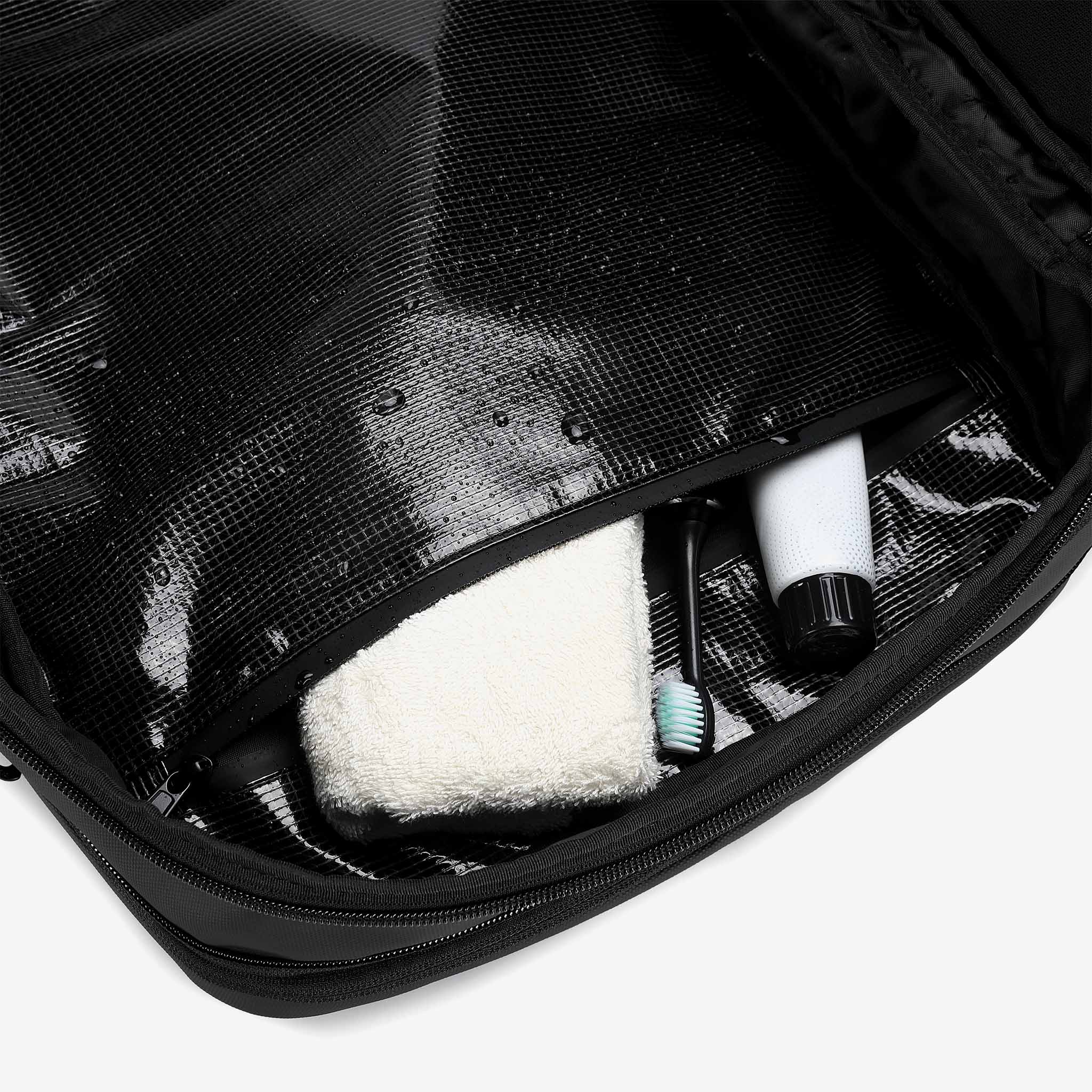Zaino da viaggio con apertura a clamshell e scomparto per laptop